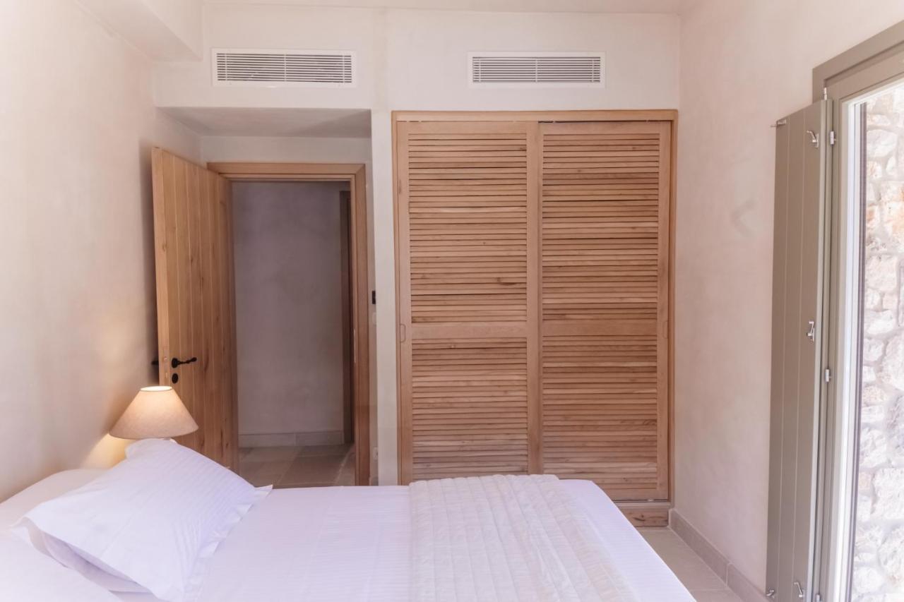 Petra Boutique Villas Arginonda Ngoại thất bức ảnh