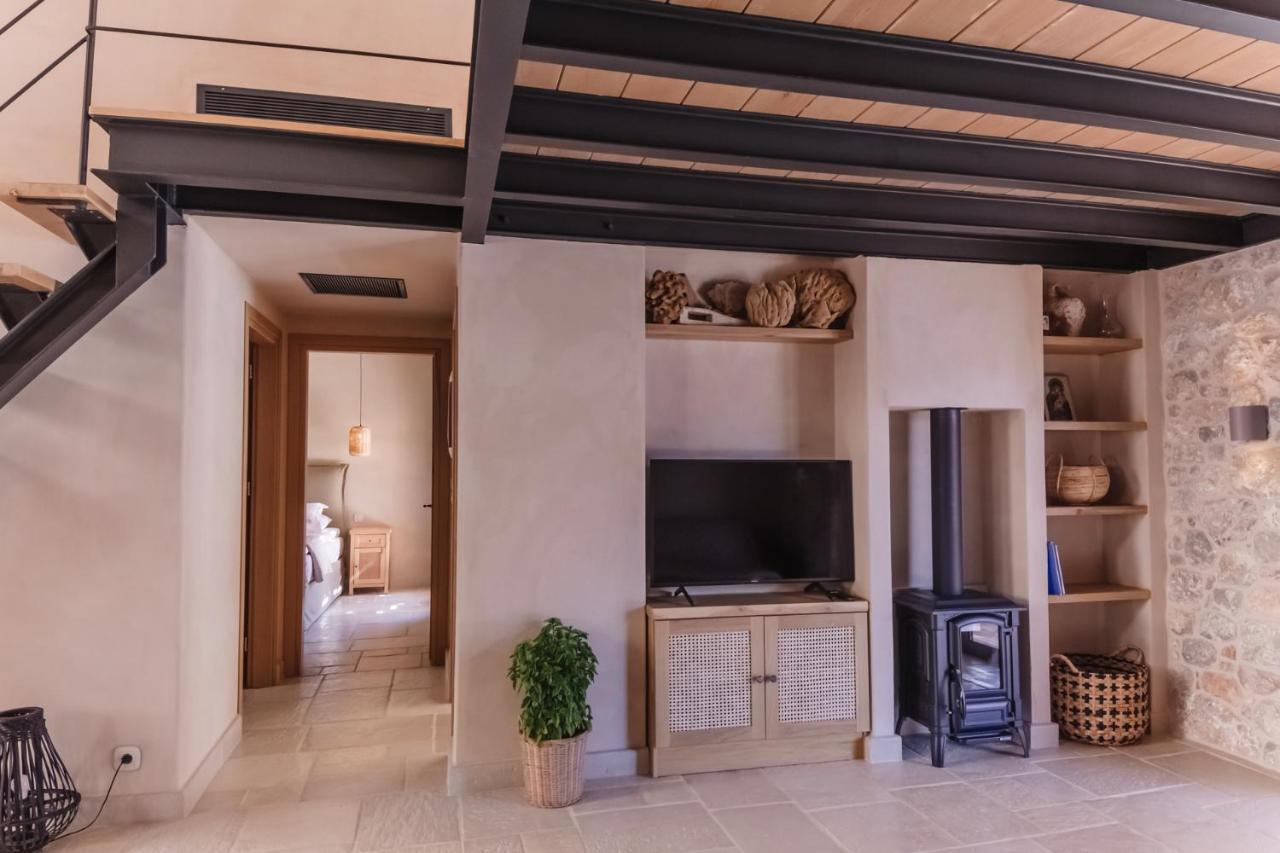 Petra Boutique Villas Arginonda Ngoại thất bức ảnh
