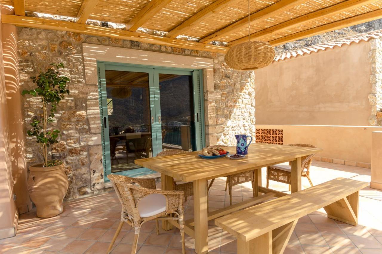 Petra Boutique Villas Arginonda Ngoại thất bức ảnh